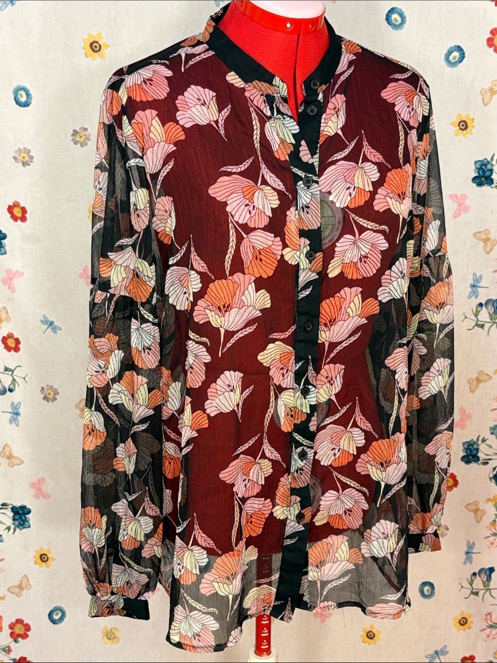 Who What Wear - Sheer Floral Poppy Button-Down Blouse in Burgundy and Coral